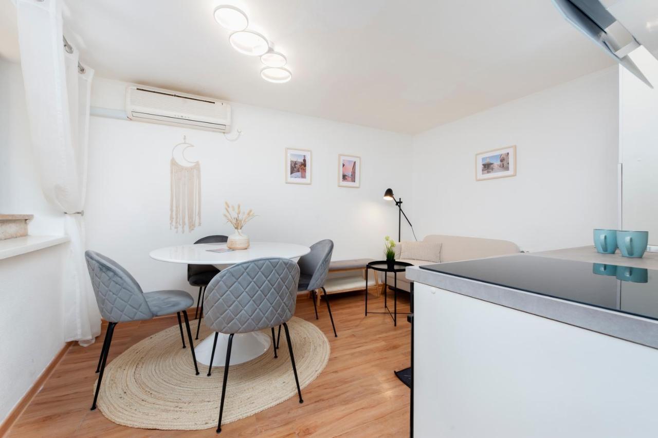 House Elisabeth - A Charming Old Town Property Rovinj Exterior photo